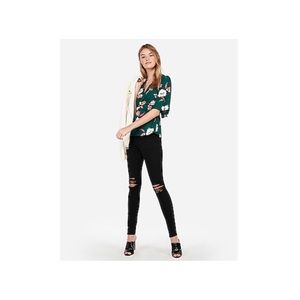 NWT Floral Twisted V-neck Blouse / Express